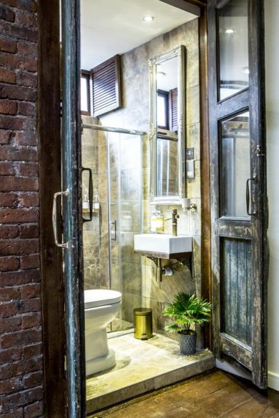 The Cow Hollow Hotel | Manchester