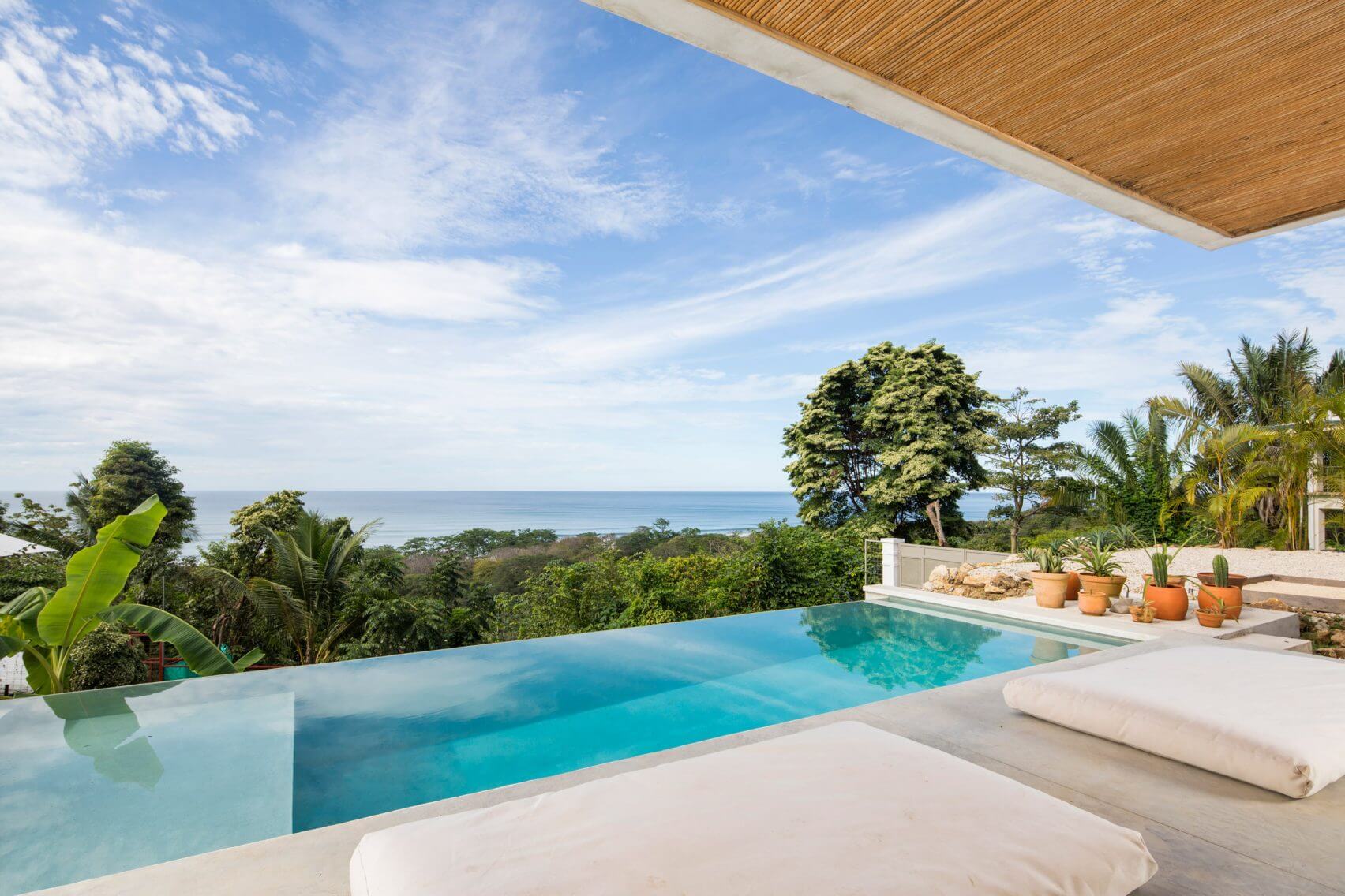 Mint Santa Teresa | Costa Rica