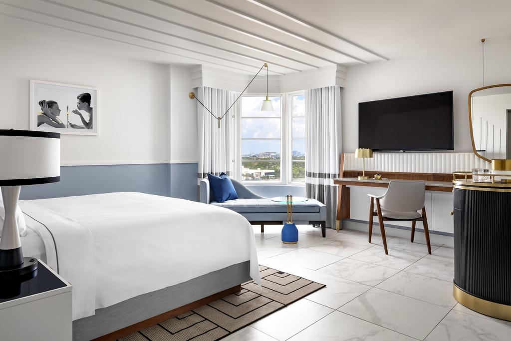 Cadillac Hotel & Beach Club