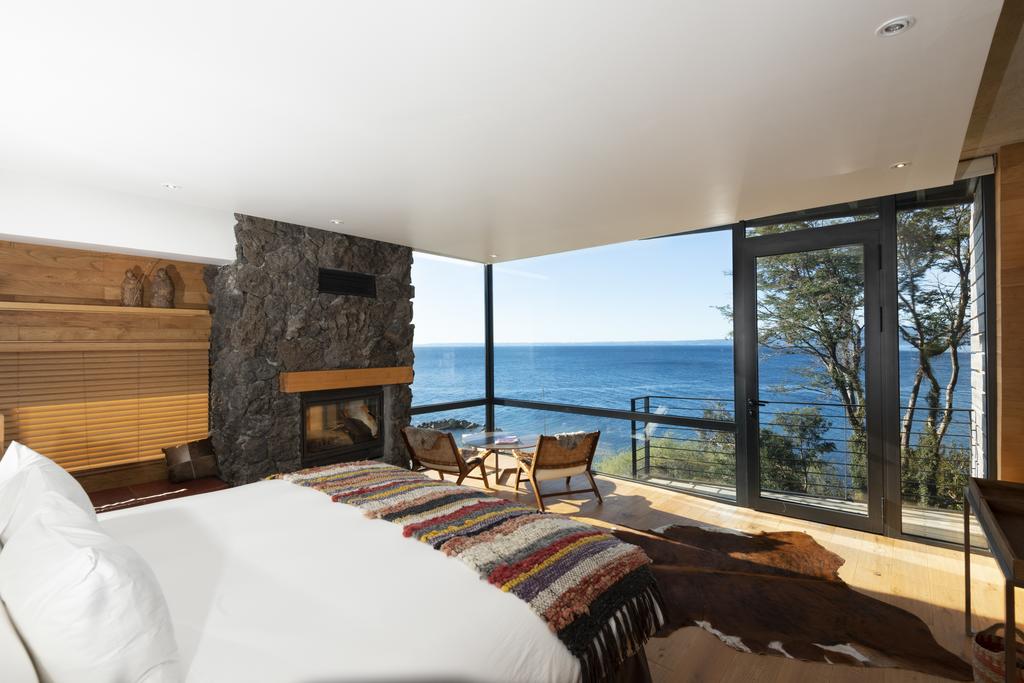 Hotel AWA | Puerto Varas, Chile