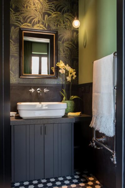 Velona's Jungle Luxury Suites | Florence
