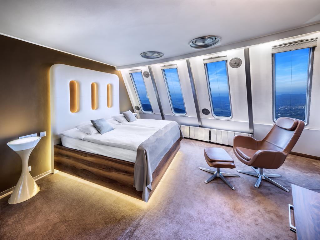 Hotel Ještěd | Liberec, Czechia