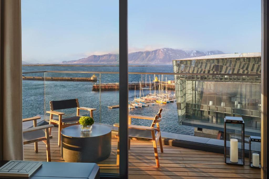 The Reykjavik EDITION
