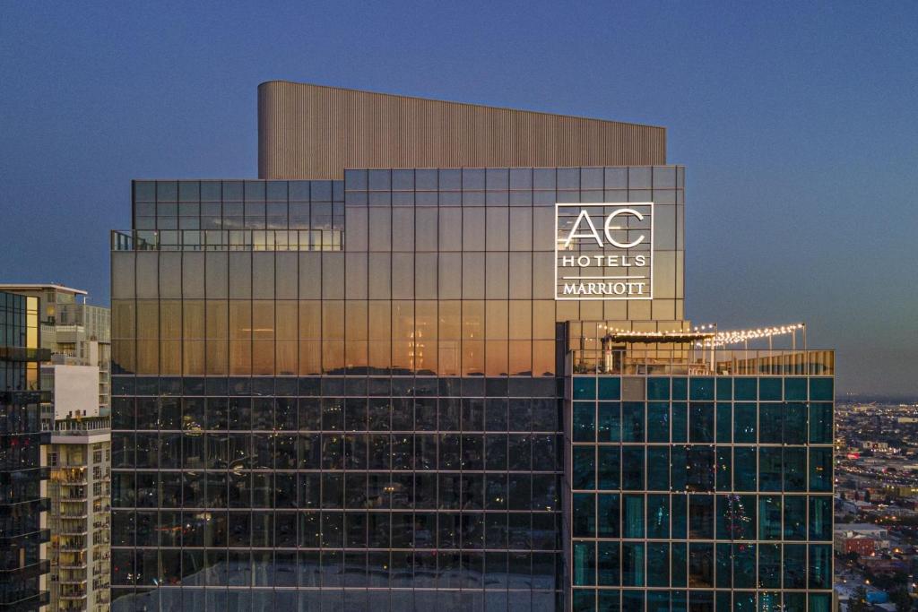 AC Hotel & Moxy Downtown Los Angeles