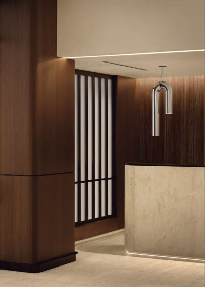 Vogue Hotel Montreal Downtown, Curio Collection by Hilton