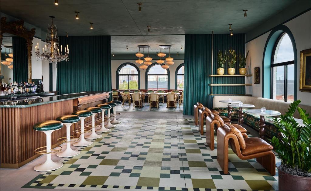 Hotel Genevieve | Louisville, Kentucky