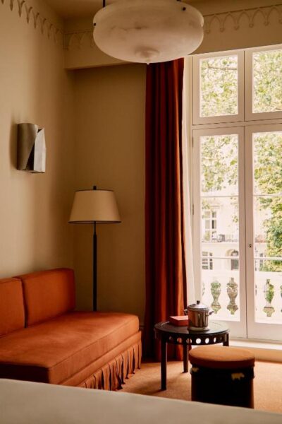 Grand Hotel Bellevue London