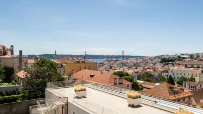 A Casa das Janelas com Vista | Lisbon