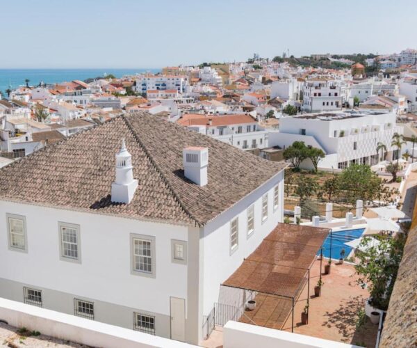 Casa Mãe | Lagos, Portugal