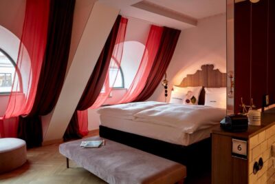 25hours Hotel The Royal Bavarian | Munich