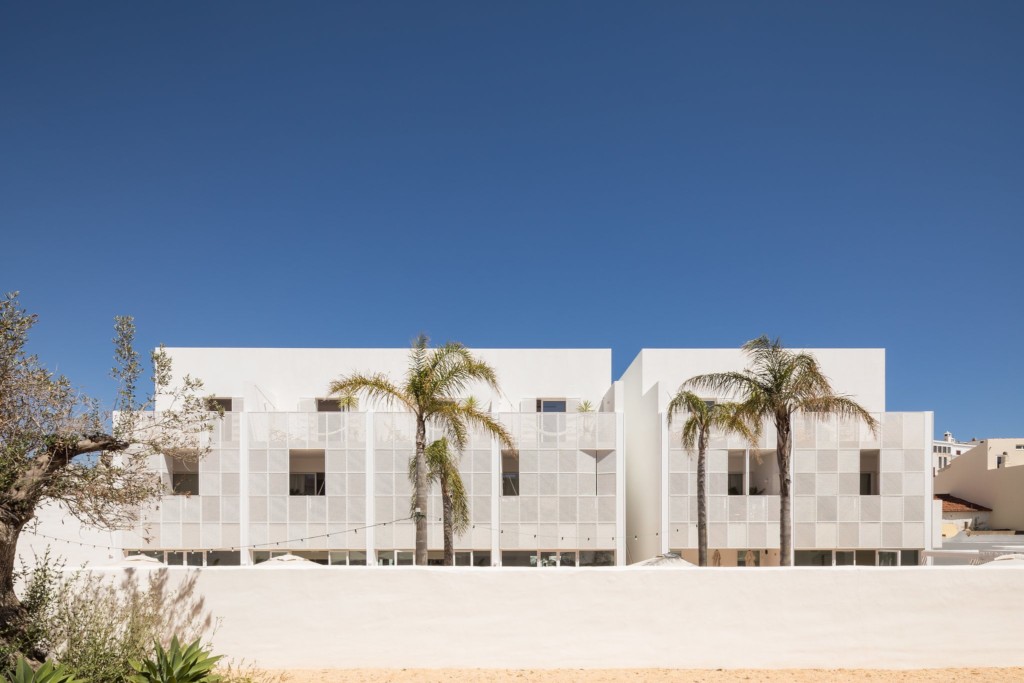Casa Mãe | Lagos, Portugal