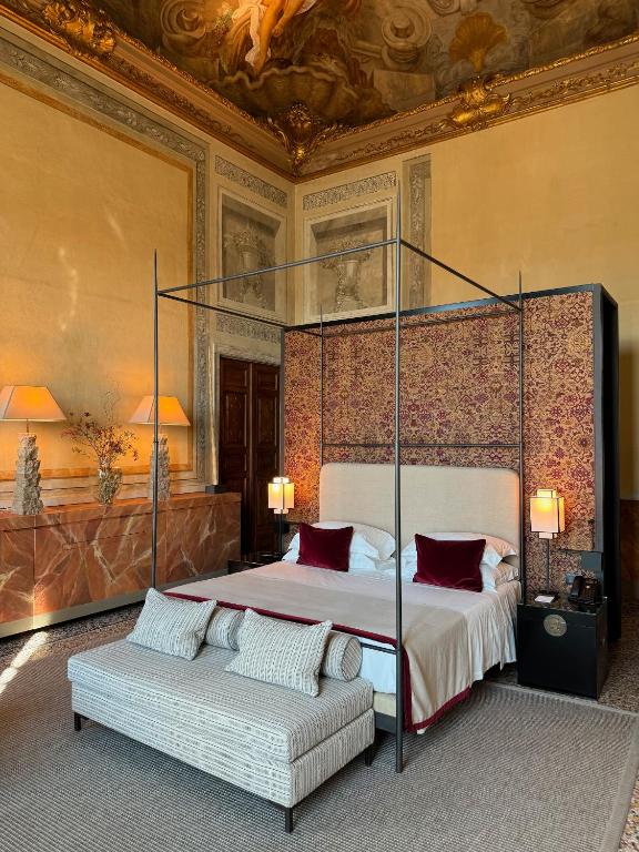 Palazzo Durazzo Suites | Genoa