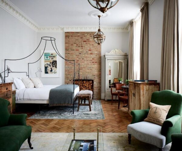 Artist Residence London