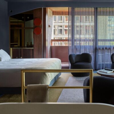 Hyde Melbourne Place