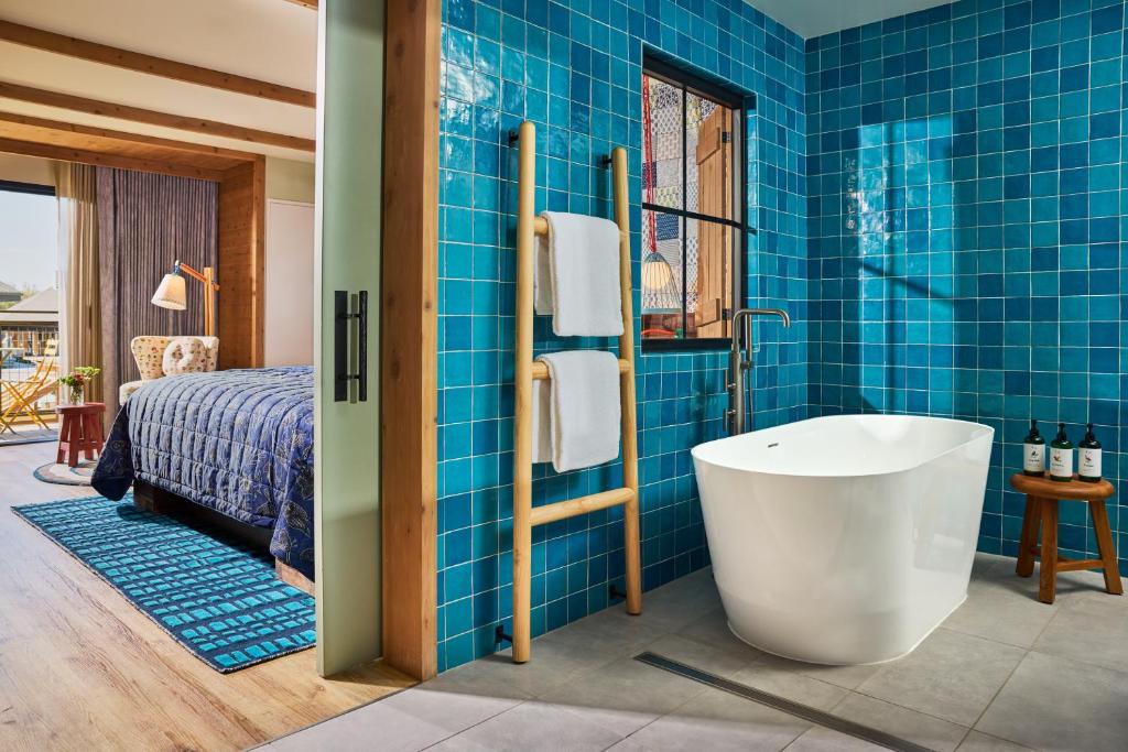 Treehouse Hotel Silicon Valley