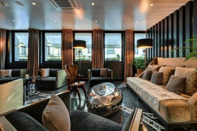 The One Alma Paris