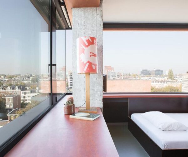 Volkshotel | Amsterdam