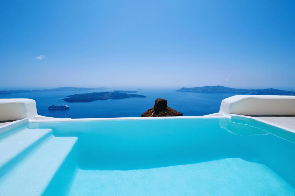 Kapari Natural Resort | Santorini