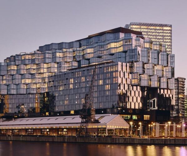 1 Hotel Melbourne