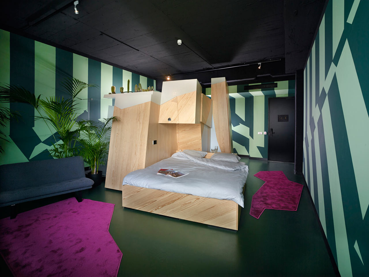 Volkshotel | Amsterdam