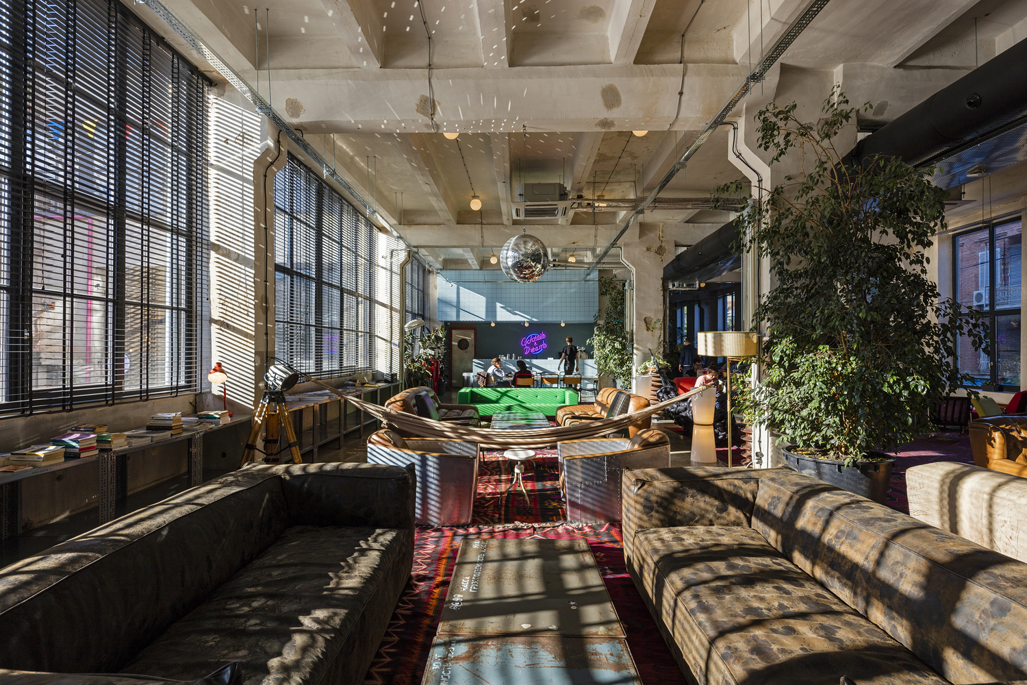 Fabrika Hostel & Suites | Tbilisi