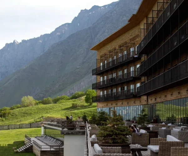 Rooms Hotel Kazbegi | Georgia